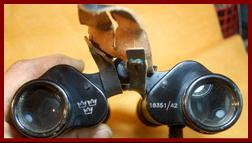 1942 Aga-Baltic 6x30 Swedish army military binoculars.
1942 Aga-Baltic 6x30 jumelles militaires de l'armee Suedoise.
1942 Aga-Baltic 6x30 Schwedische armee militarfernglas.