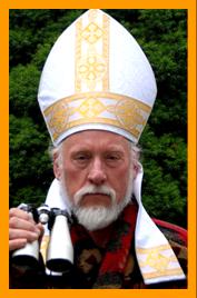 Religion man with binoculars.
Man with binoculars.
Mark Ohno.
homme aux jumelles.
Mann mit fernglas.
Hombre con binoculares.
Homme con prismaticos.
Man met kikare.
Uomo con il binocolo.
Man met verrekijker.
Man med kikkert.
Mezczyznz z lornetka.
Muz s dalekohled.
Mand med kikkert.
Tavcsovel rendelkezo ferfi.
Mies jolla on kiikarit.
Muhler com binoculos.
Virietis zar binokli.
Vyras si ziuronu.
双眼鏡を持つ男
拿著望遠鏡的男人
쌍안경을 든 남자
दूरबीन वाला आदमी
Человек с биноклем
Άνδρας με κιάλια
رجل يحمل منظار
איש עם משקפת
